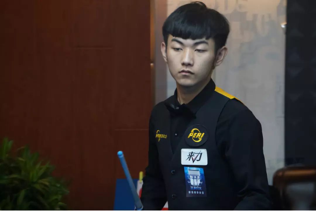 然而在竞争 然而在竞争