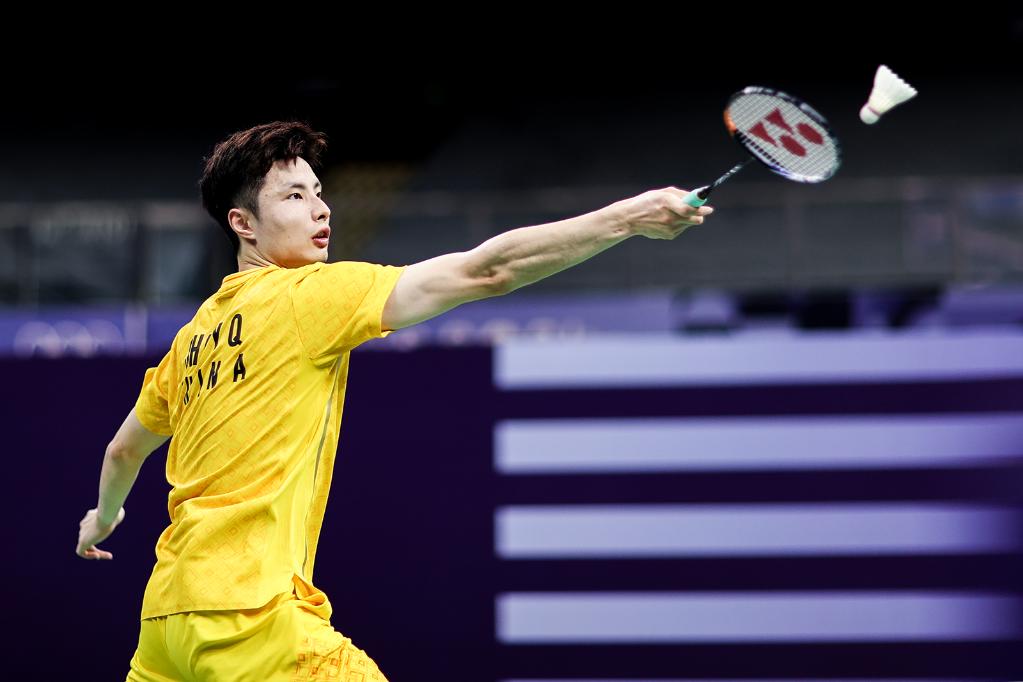 都展现出超 都展现出超